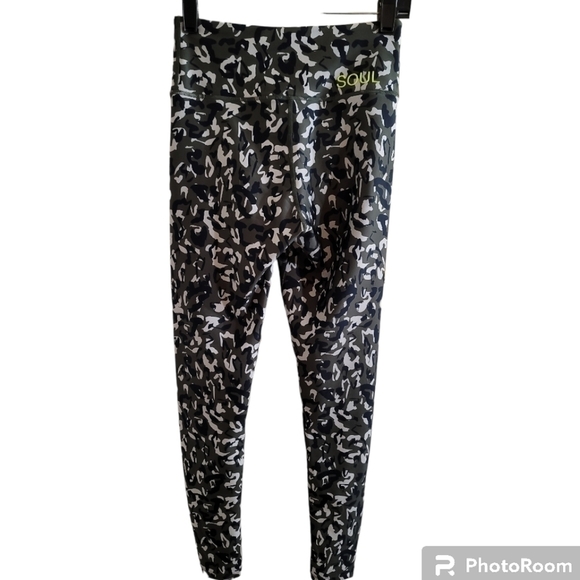 Soul by SoulCycle Leopard Camo Leggings XS - Picture 4 of 7